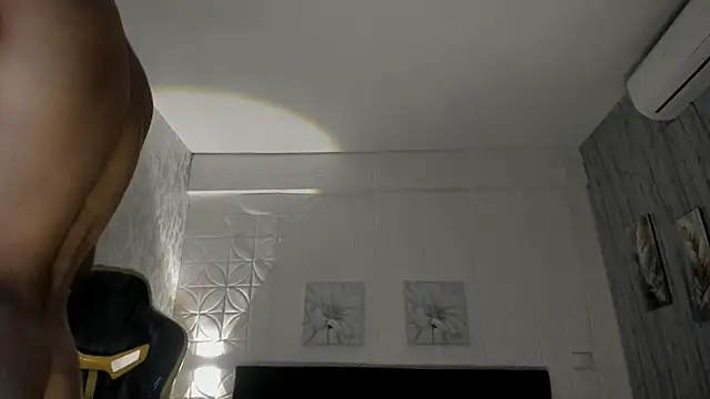 Chat +18 de FalconTeam89 ao vivo