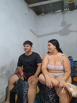 Chat XXX ao vivo de ParejaCurvy20