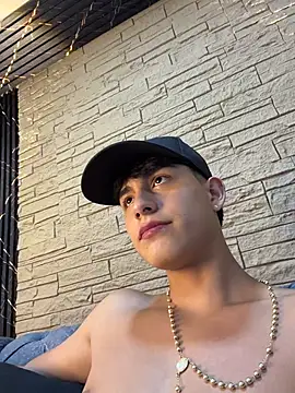 Chat XXX Live Lander_Cruz