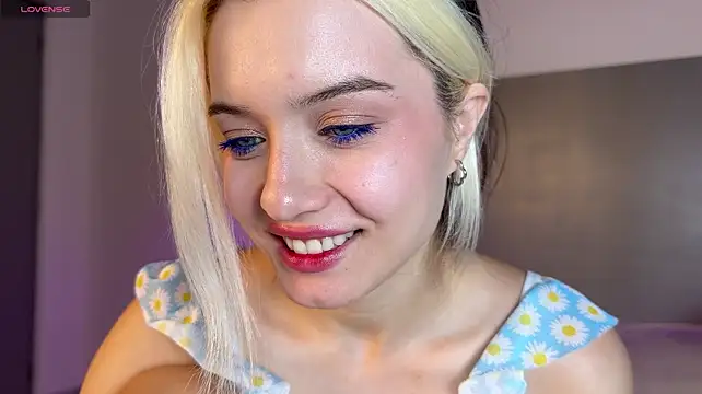 Chat +18 de _blowjob_queen ao vivo
