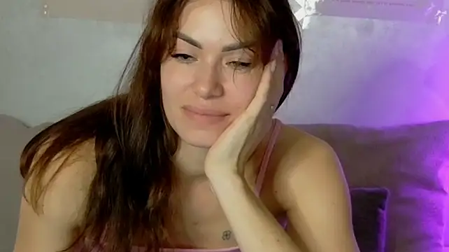Chat XXX en directo de SweetDarling7