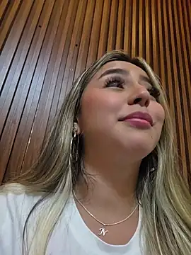 XXX chat uživo modela CelesteBlaze_