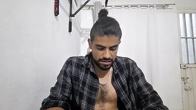 JBond007BBC 现场XXX聊天