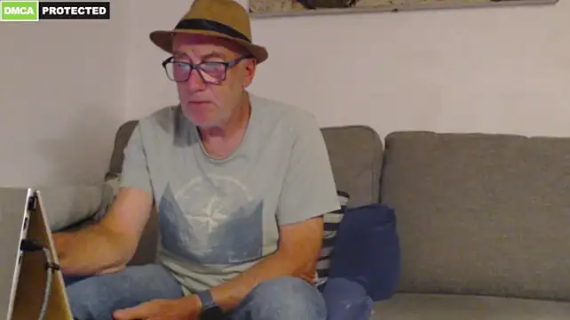Chatroom XXX en direct de bluedae1
