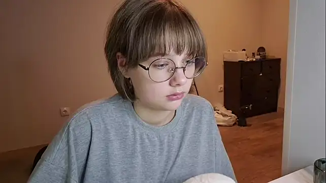 Živý XXX chat ExitedTroth