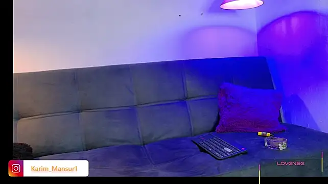 Karim_mansur live XXX chat