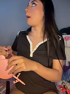 LilacNoir Obrolan Langsung XXX