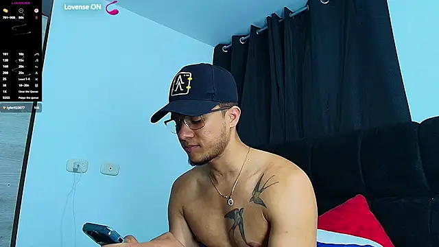 Roy-barney Chat XXX in diretta