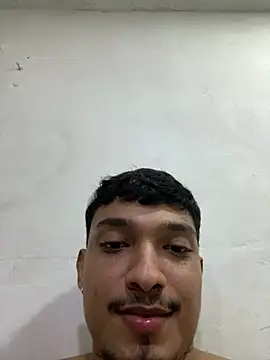 tonificado17 লাইভ XXX চ্যাট