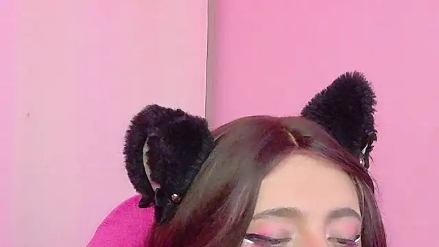XXX chat uživo modela Sachi_Meow