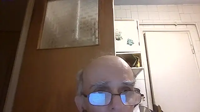 mariusica1@xh Live XXX Chat