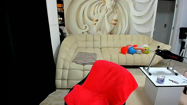 HaleySweet18 – Naživo XXX chat