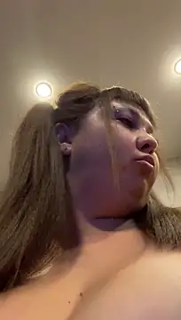 CatAdmiral's Live XXX Chat