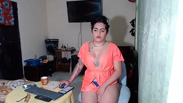 Chatroom XXX en direct de Sashaferrari2000