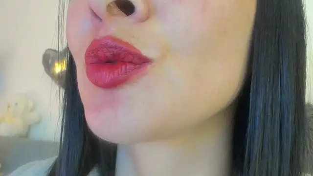 צ'אט XXX בשידור חי של queen_fetish