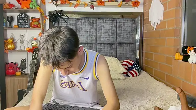 Andy_Belier23 Chat XXX in diretta