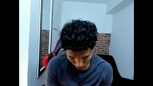 Chat XXX ao vivo de WIZARD-ALESSANDRO