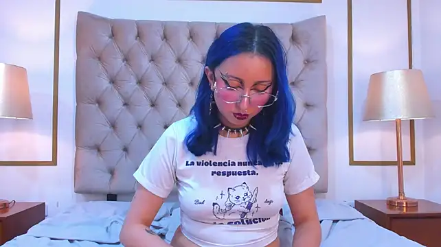 NixShadow's Live XXX Chat