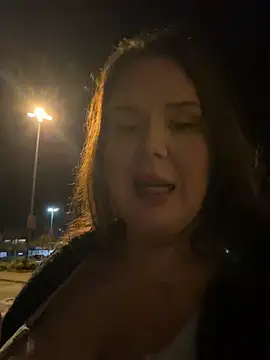 Chat +18 de NaughtyNastya ao vivo