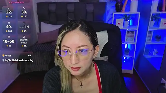 Онлайн чат XXX Giadda_