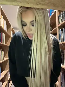 AlyssaFoxx_'s Live XXX Chat