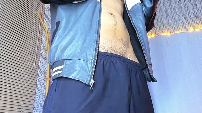 צ'אט XXX בשידור חי של Daniel_huge22
