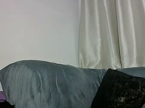 Chatroom XXX en direct de Mochi_24