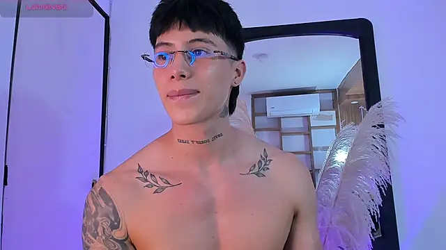 Samuell_777 – Naživo XXX chat