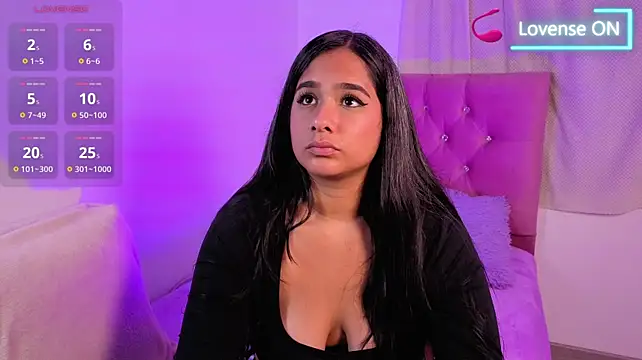 Chat +18 de Maeena ao vivo
