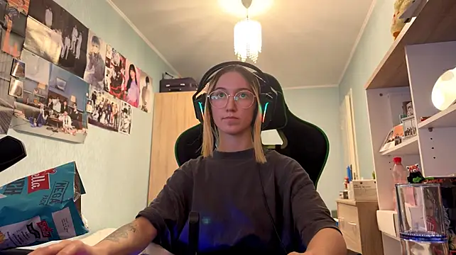 SoniaKotts Chat XXX in diretta