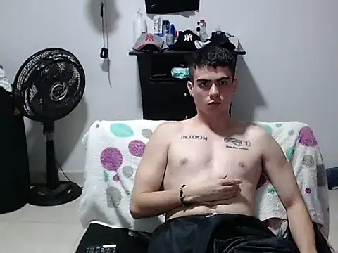 Zac_Efront 现场XXX聊天