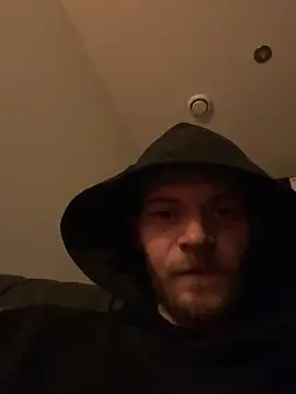 Z1uk's Live XXX Chat