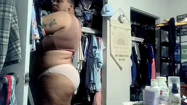 แชท XXX สดของ curvybeauty