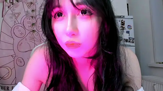 Holy420lolii's Live XXX Chat