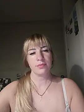 Živý XXX chat babyjessi