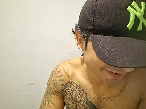 moreno18rn 现场XXX聊天