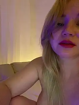 XXX chat uživo modela Lady__Maria