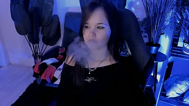 XXX chat uživo modela Elainebeness
