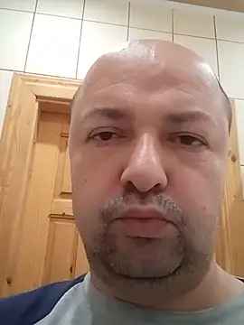 Онлайн чат XXX Luceriusbigass