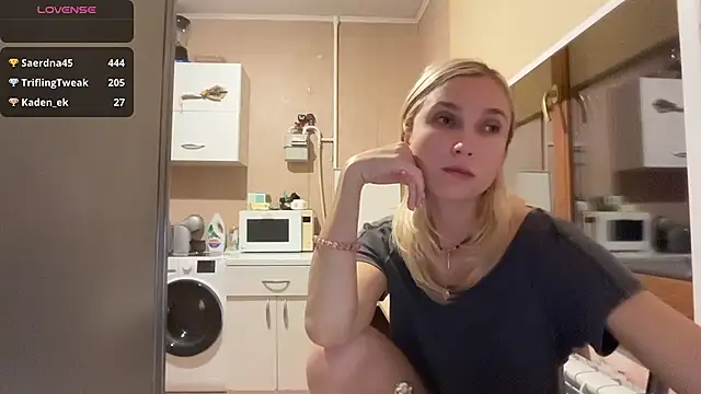 Chatroom XXX en direct de AngelJeni