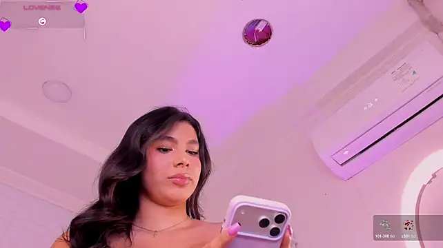 Chat XXX en directo de IsabelleFoxx_