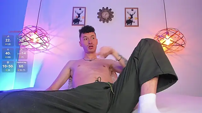 mateocollins_'s Live XXX Chat