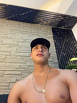 Онлайн чат XXX Lander_Cruz