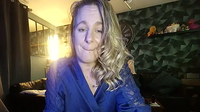 Delichieuse5 Live XXX-Chat
