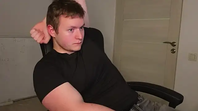 Czat XXX na żywo – Richard_Dullas