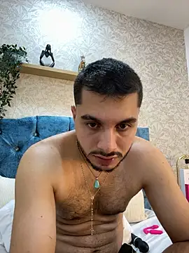 AmadeoWild Chat XXX live