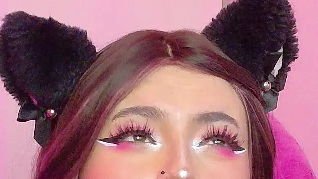 دردشة Sachi_Meow الجنسية المباشرة