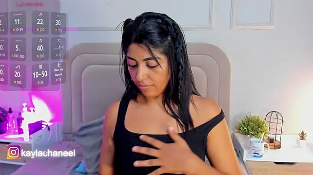 Chat XXX en directo de Kaylachannell