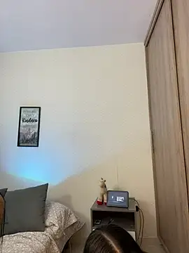valeria4 即時 XXX 聊天
