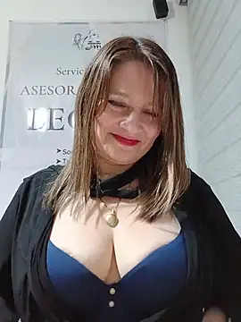 KAREN--03n Live XXX chat